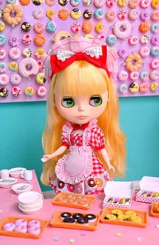 Blythe CWC GSC GoodSmile NEO 12 "Donna Doughnut" IN BOX (NIB) - Dolls.moe