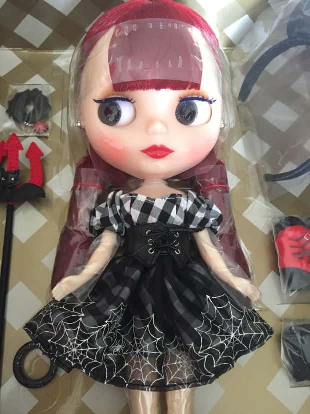 CWC TAKARA® NEO 12" BLYTHE DOLL "DEVI DELACOUR" IN BOX (NIB) - Dolls.moe