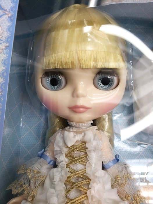 TAKARA® BLYTHE DOLL "CHARMING CRYSTALLINE" NEW MINT IN BOX (NIB) - Dolls.moe