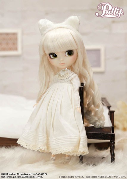 drowsy doll amazon