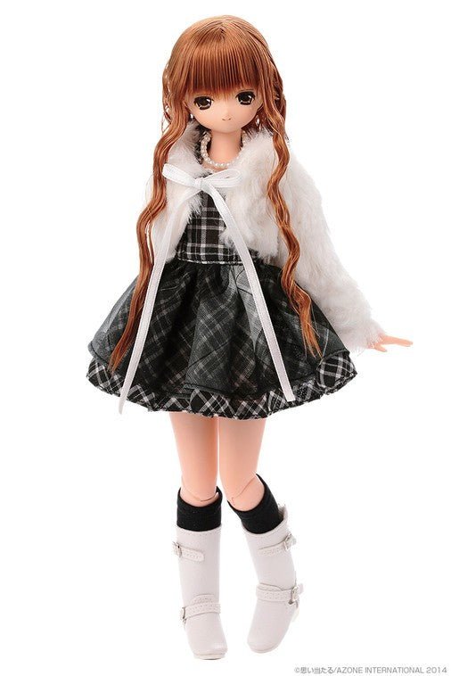 AZONE - Dolls.moe