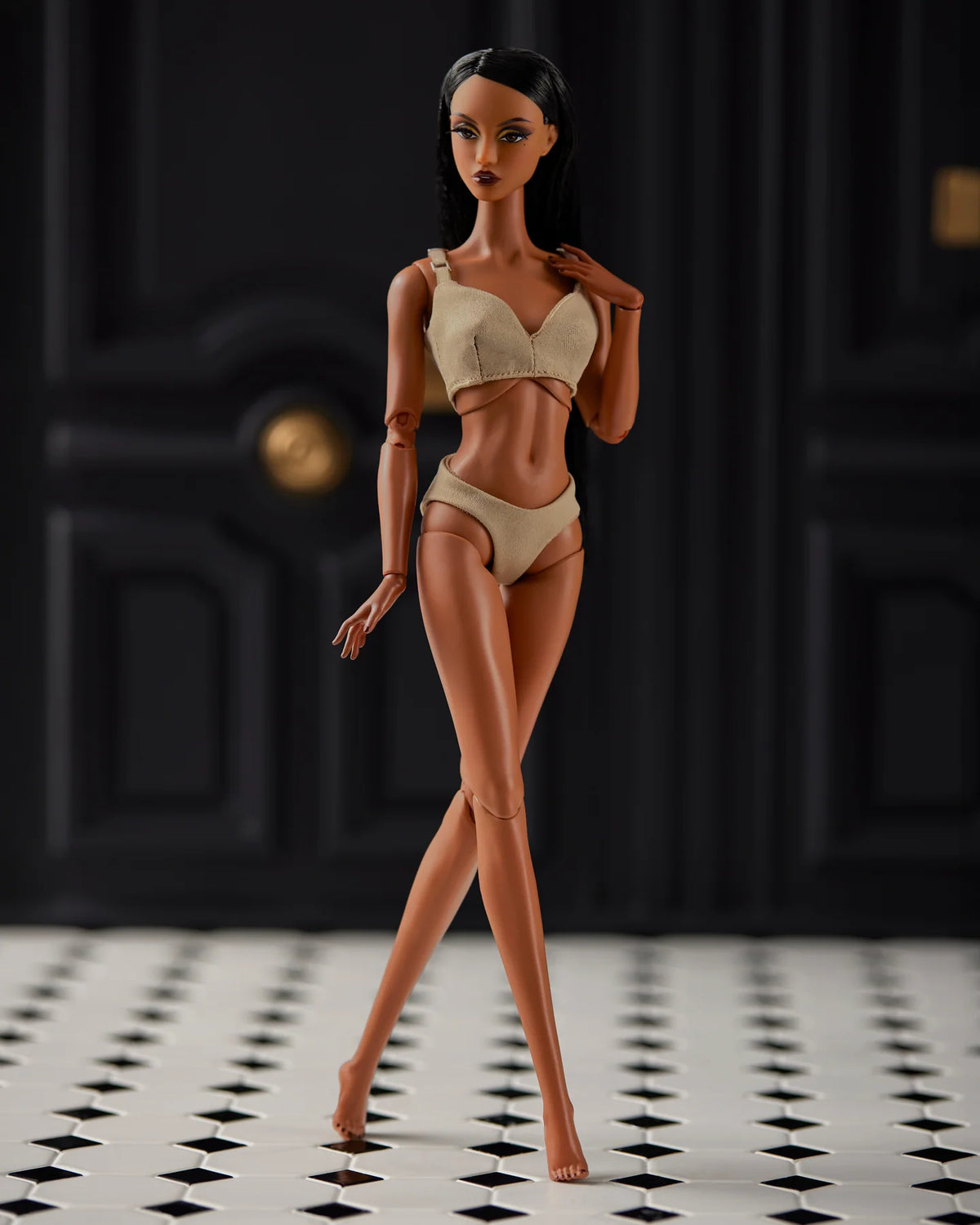 Defa Lucy Icon Paris 02 Model 07