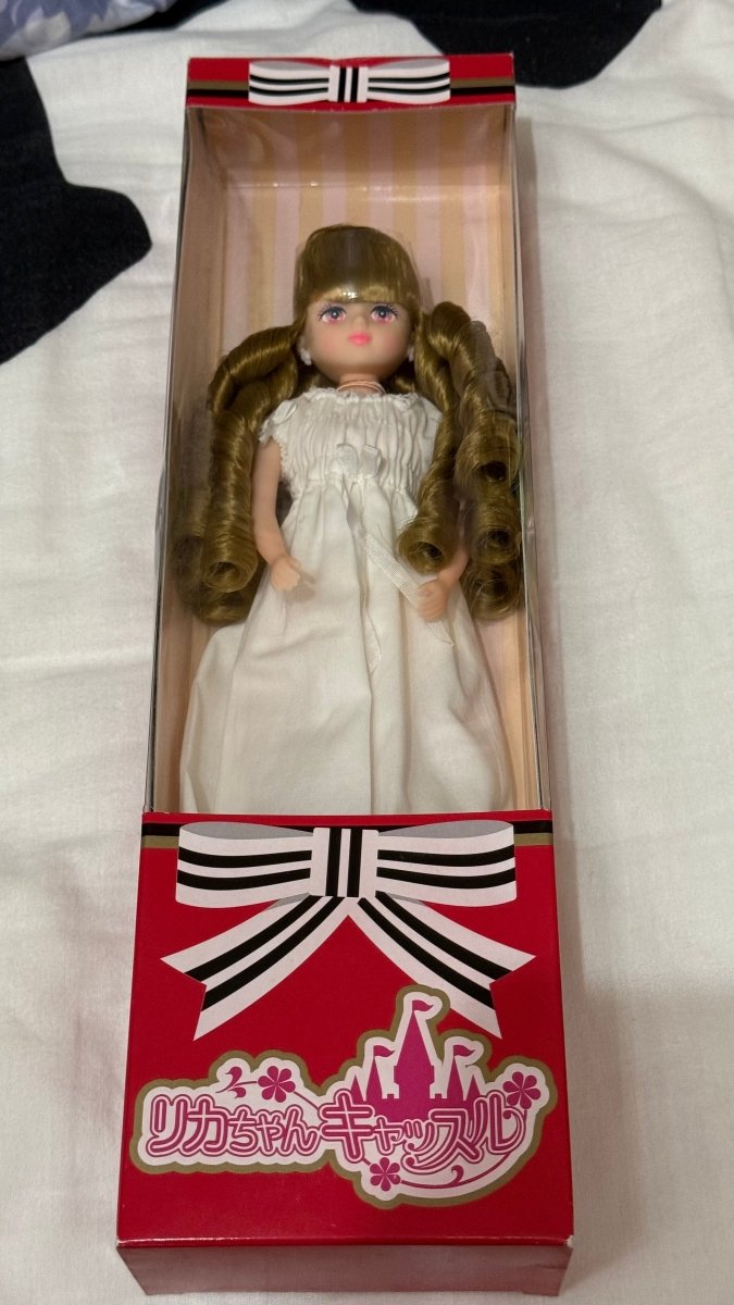 Licca Castle Doll Palette F 13386 - Dolls.moe