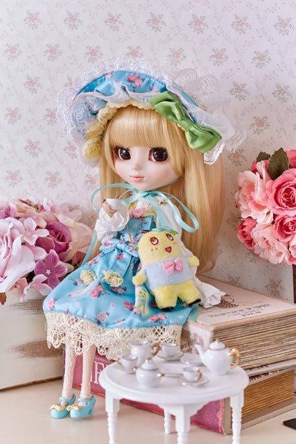Pullip Sanrio Funassyi Lolita - Dolls.moe